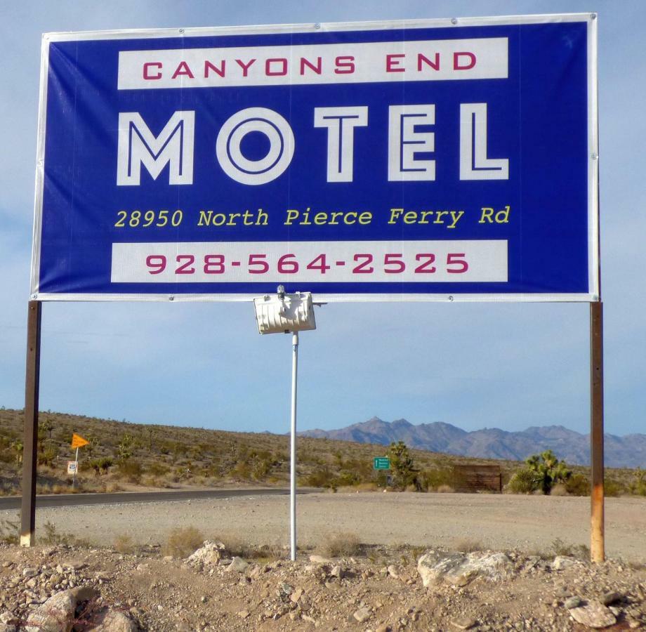 Canyons End Motel Meadview Bagian luar foto